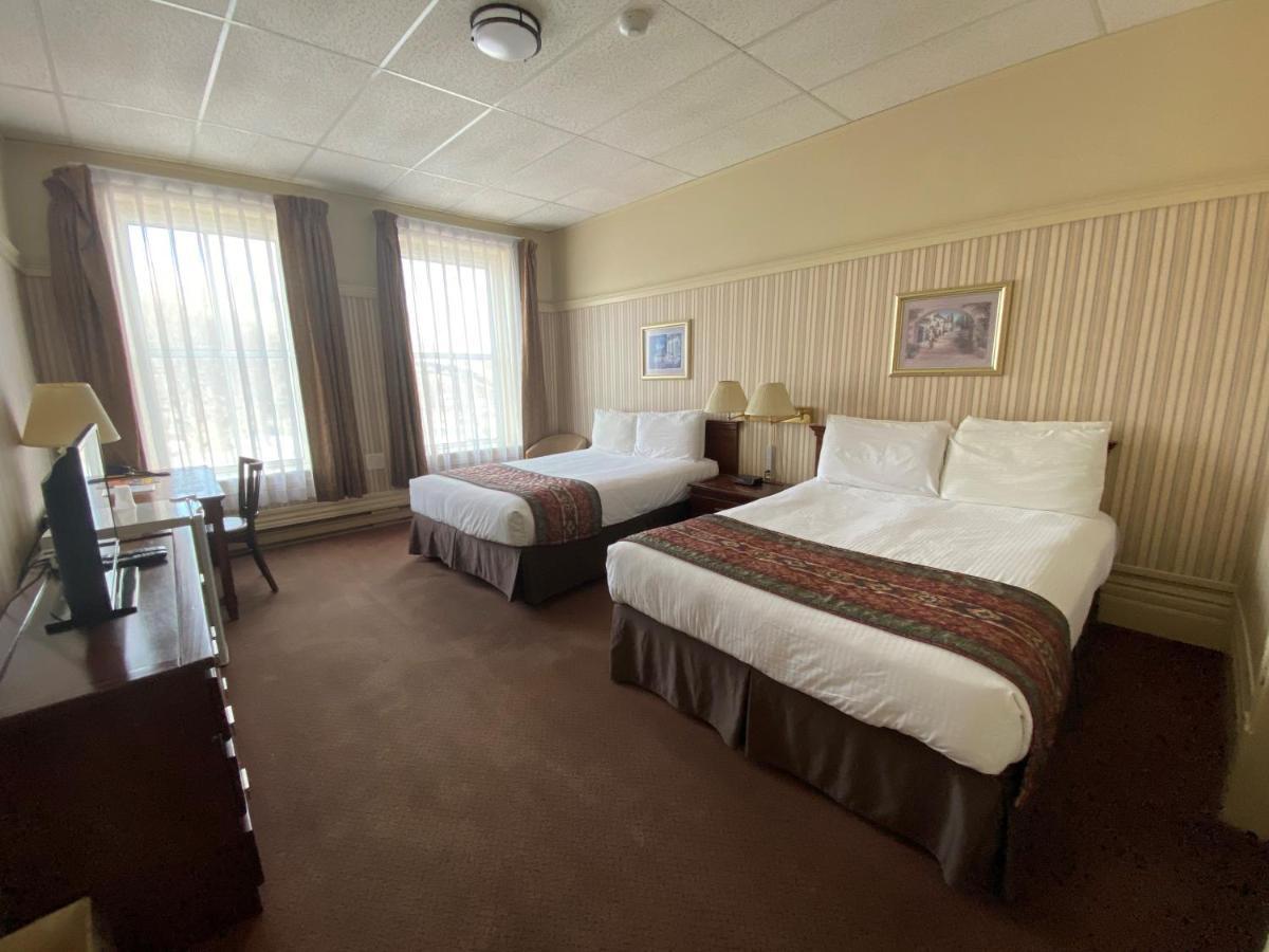 Hotel Bedford Goderich Exterior photo